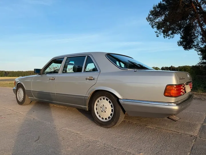 Mercedes-Benz S 560