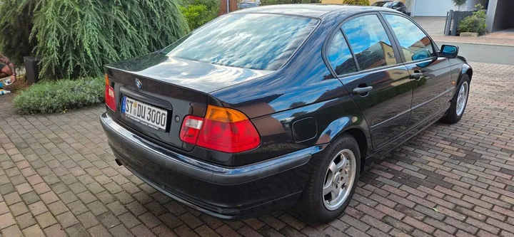 BMW 318