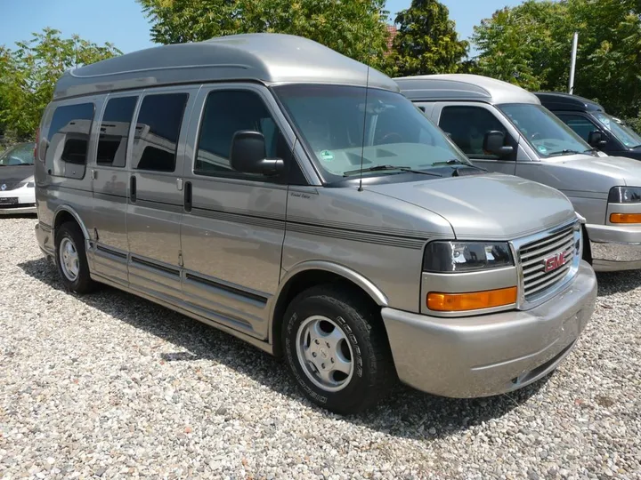 Chevrolet Chevy Van