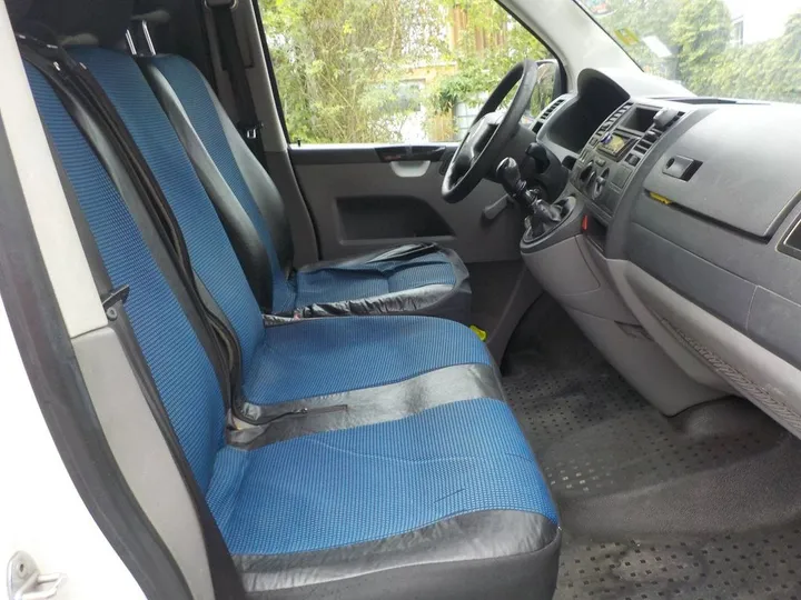 Volkswagen T5 Transporter