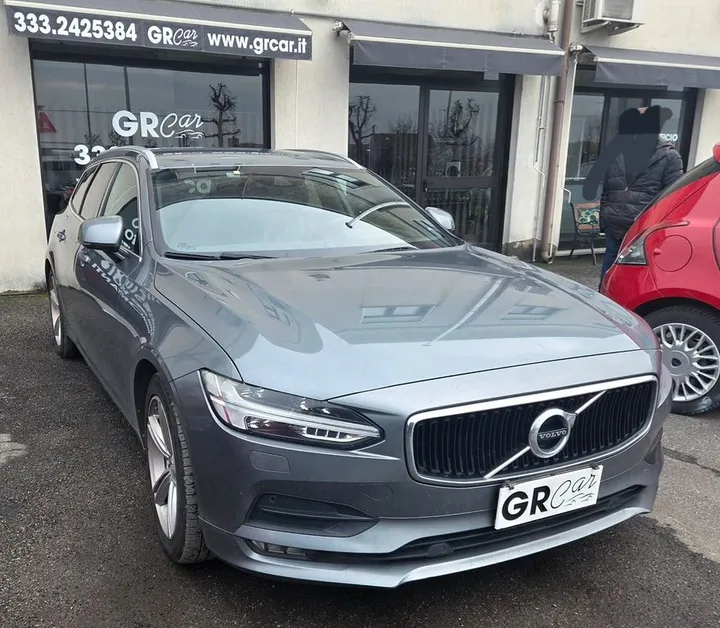 Volvo V90