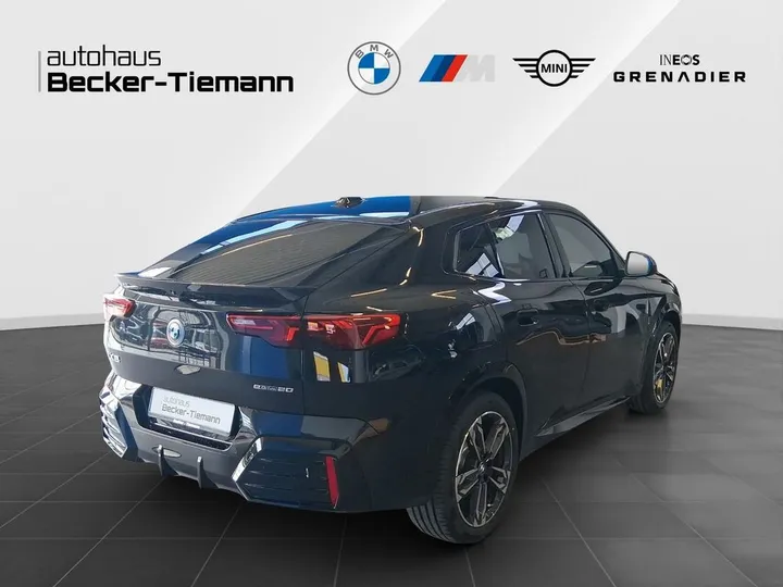 BMW iX2