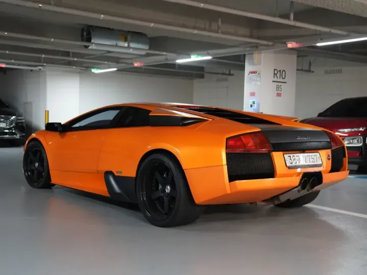 Lamborghini Murcielago