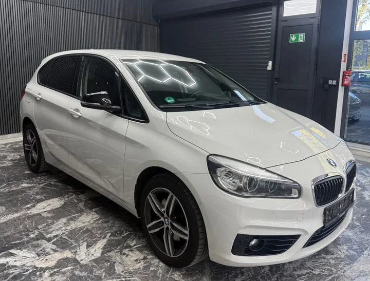 BMW 220