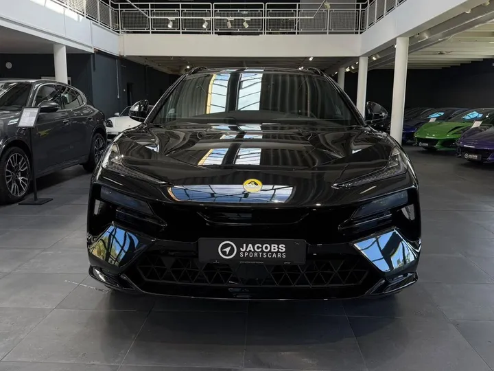 Lotus Eletre
