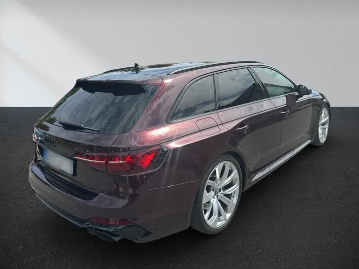 Audi RS4