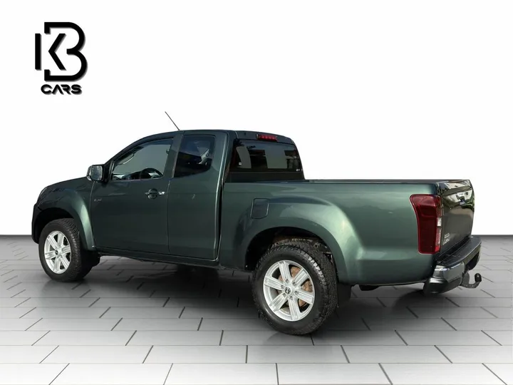 Isuzu D-Max
