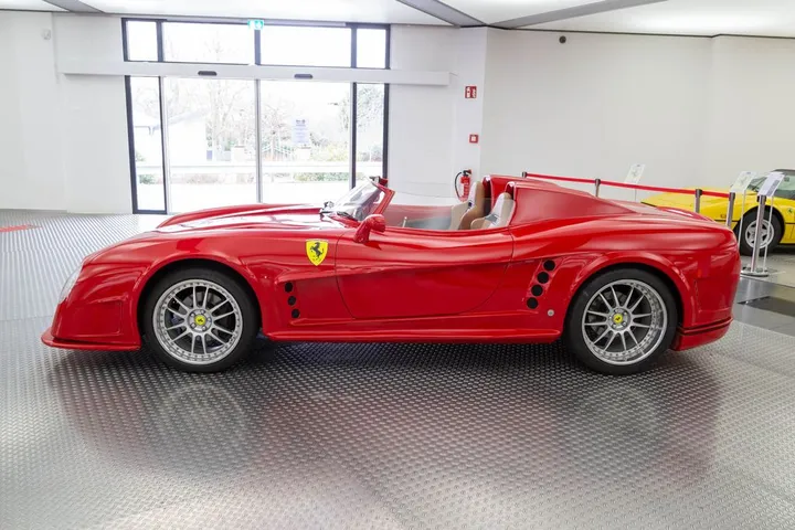 Ferrari 456