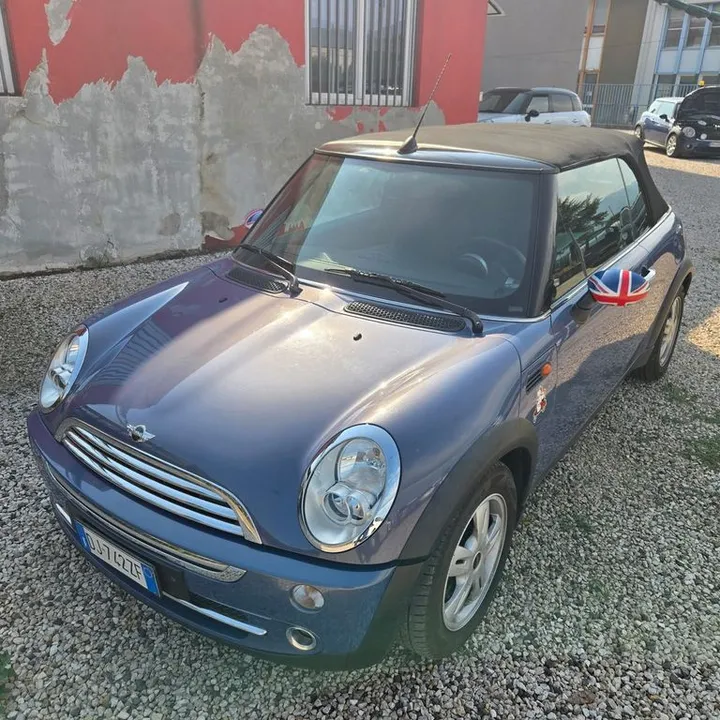 MINI Cooper Cabrio