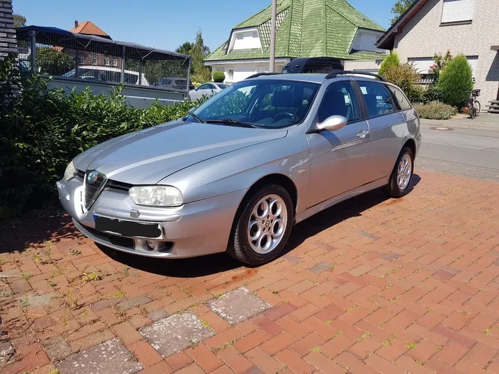 Alfa Romeo 156
