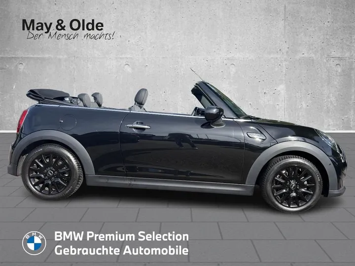 MINI Cooper Cabrio