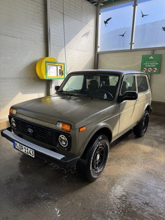 Lada Niva