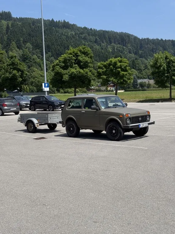 Lada Niva