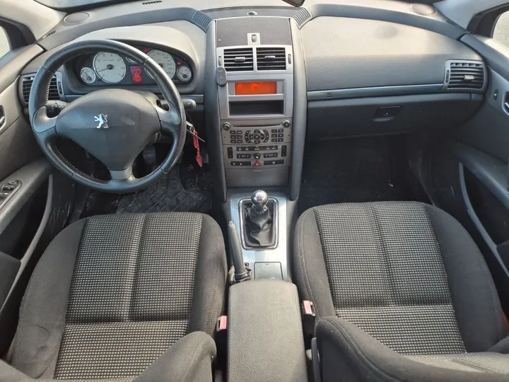 Peugeot 407