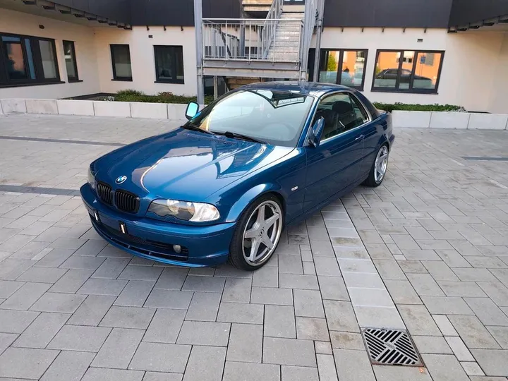 BMW 325