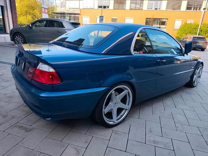 BMW 325