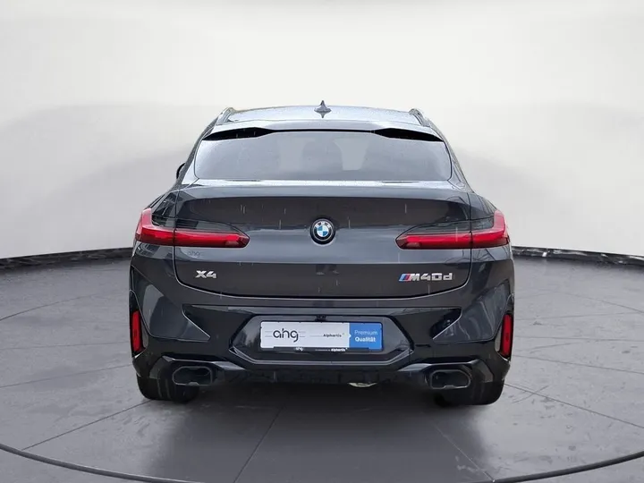 BMW X4 M40