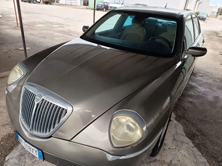 Lancia Thesis