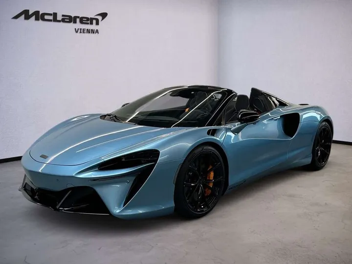 McLaren Artura