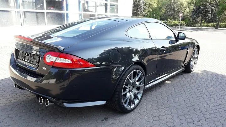 Jaguar XKR