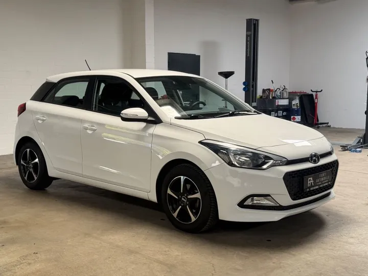 Hyundai i20