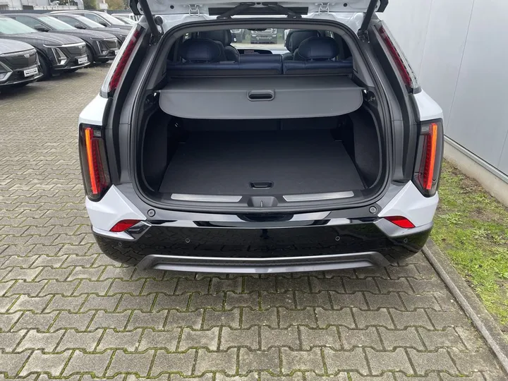 Cadillac OPTIQ