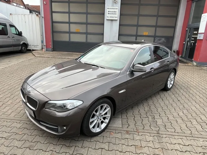 BMW 525