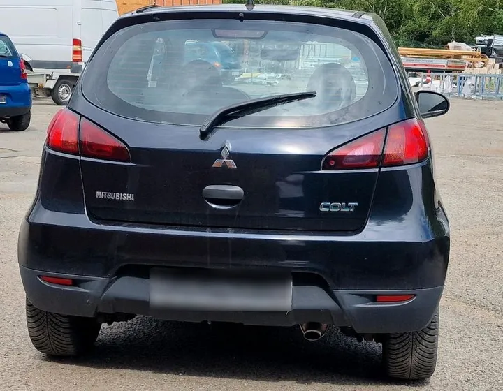 Mitsubishi Colt
