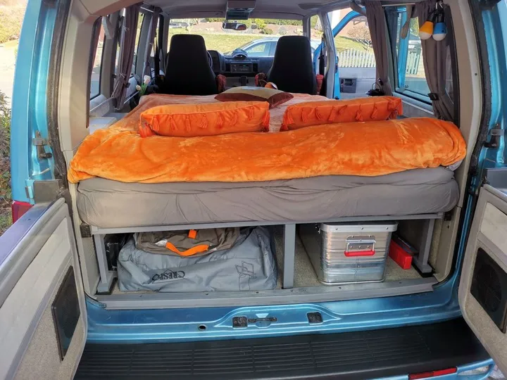 Chevrolet Astro