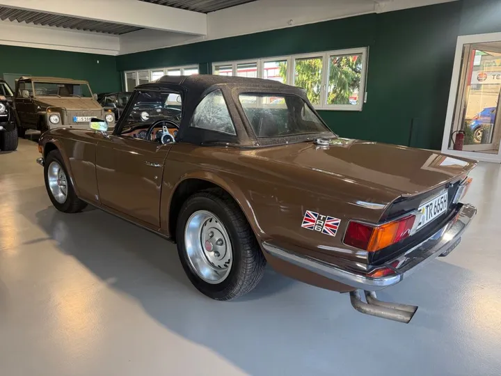 Triumph TR6