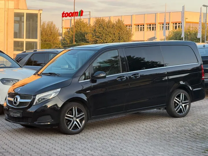 Mercedes-Benz V 250
