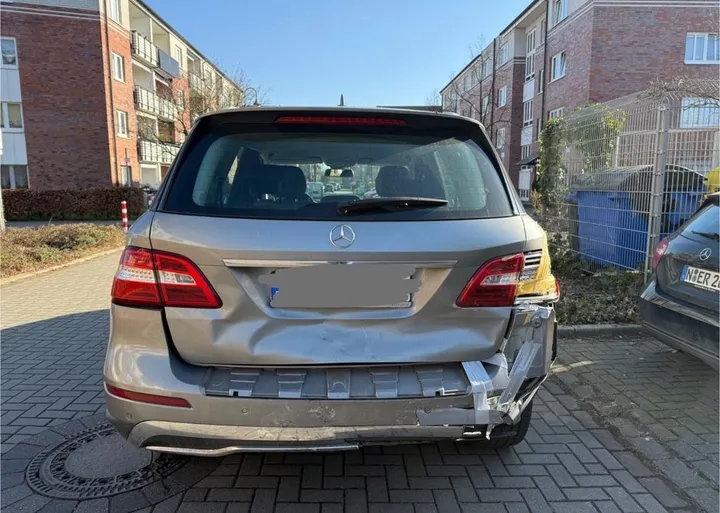 Mercedes-Benz ML 250