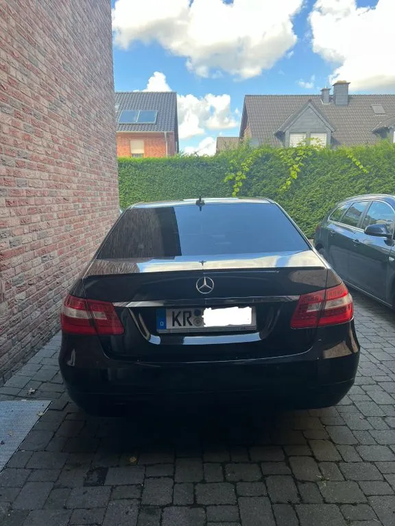 Mercedes-Benz E 250