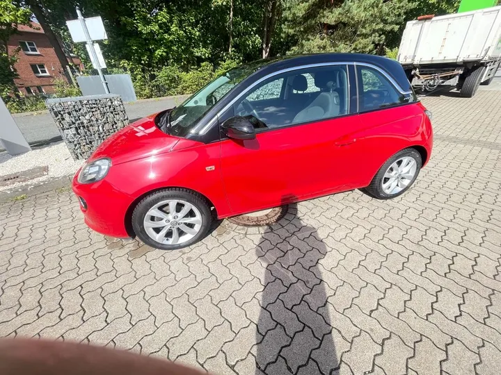 Opel Adam