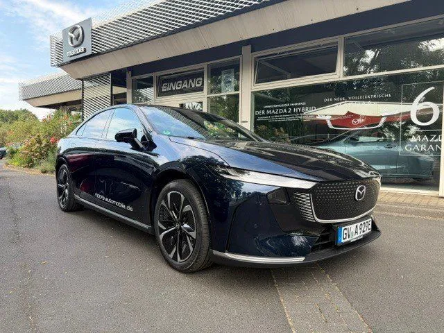 Mazda 6e