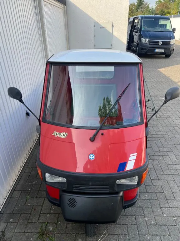Piaggio APE