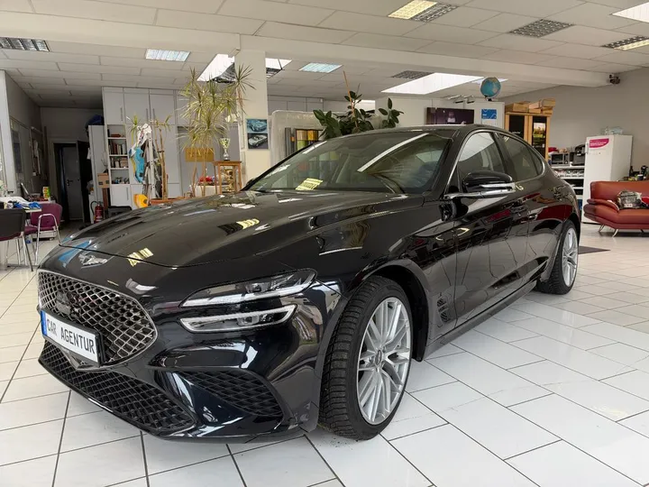 Genesis G70