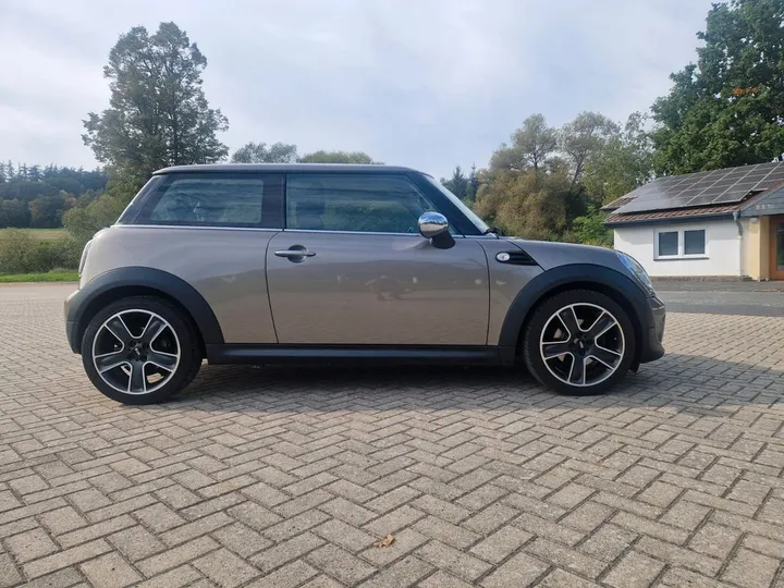 MINI ONE