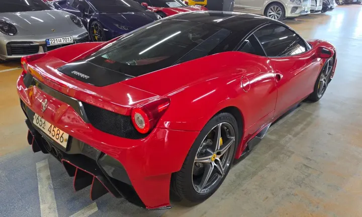 Ferrari 458