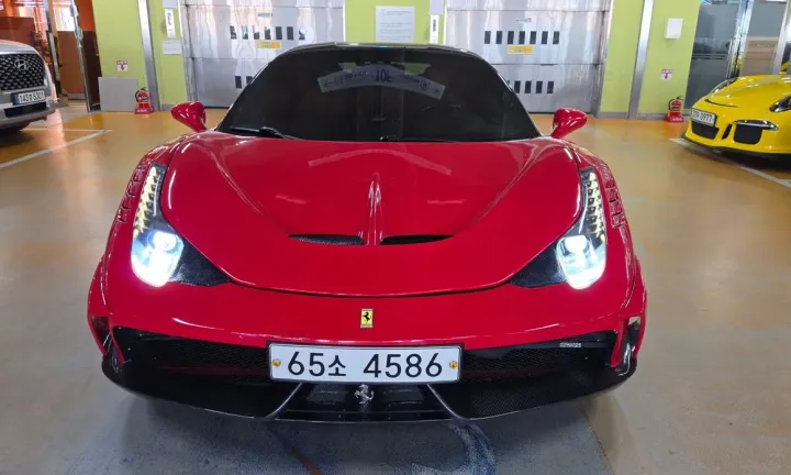 Ferrari 458