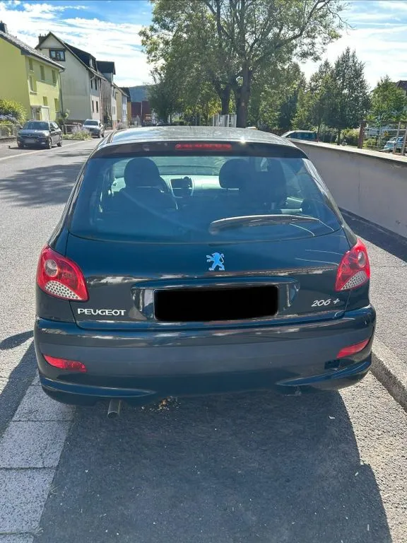 Peugeot 206