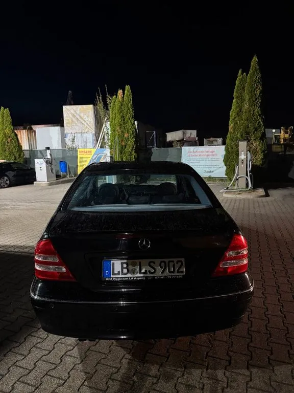 Mercedes-Benz C 180
