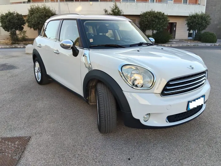 MINI Countryman D (Cooper)