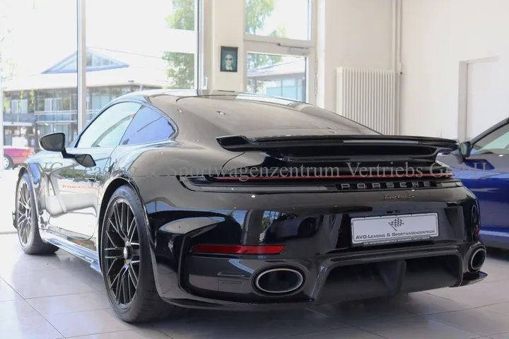 Porsche 992