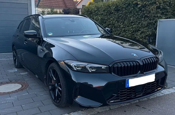 BMW 320