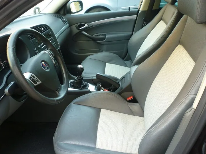 Saab 9-3