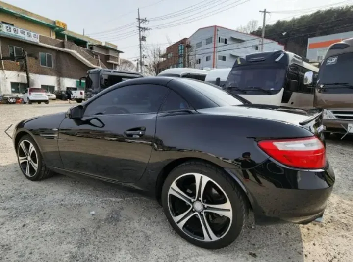 Mercedes-Benz SLK-Class