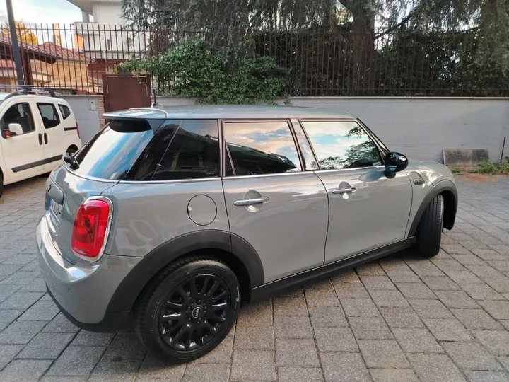 MINI One D