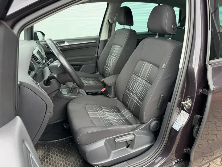 Volkswagen Golf Sportsvan