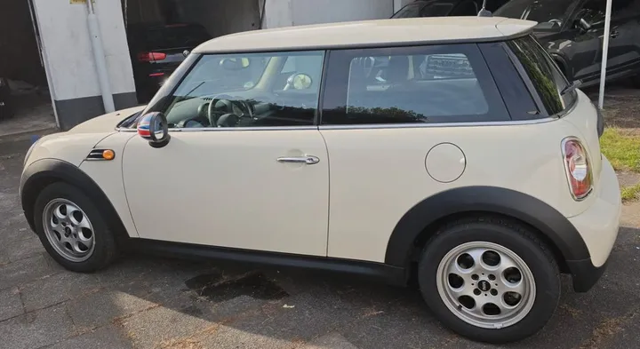 MINI ONE